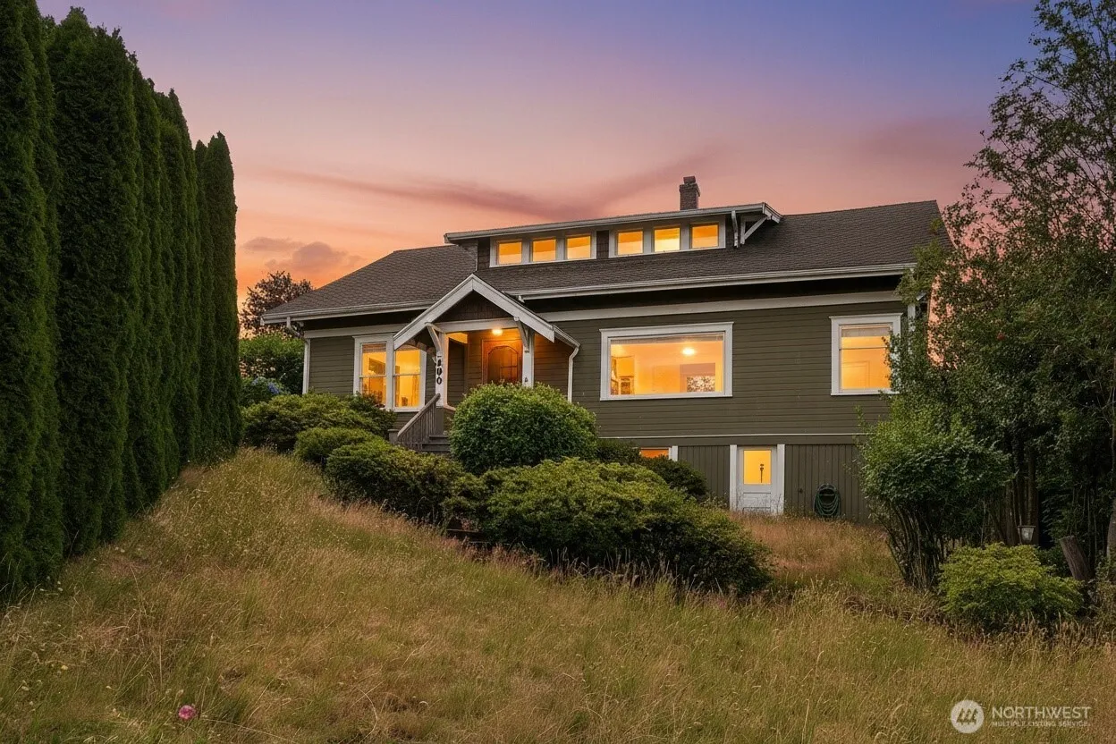 Property photo for 400 Cedar Avenue S, Renton