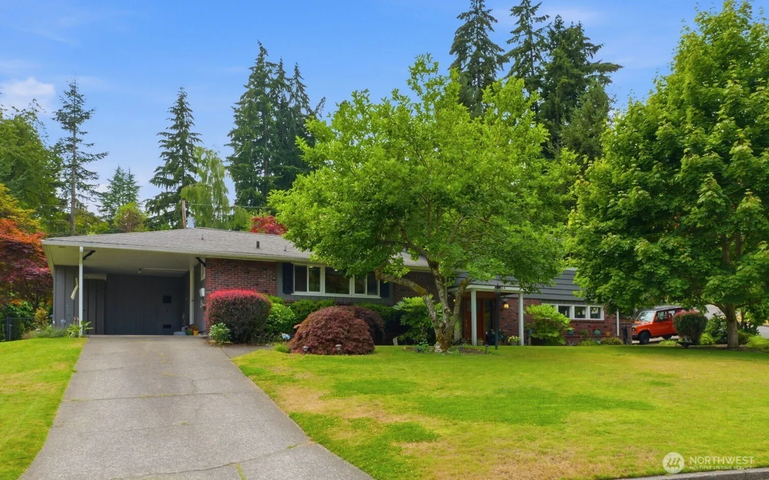Property photo for 1024 Daniels Drive, Fircrest photo 2