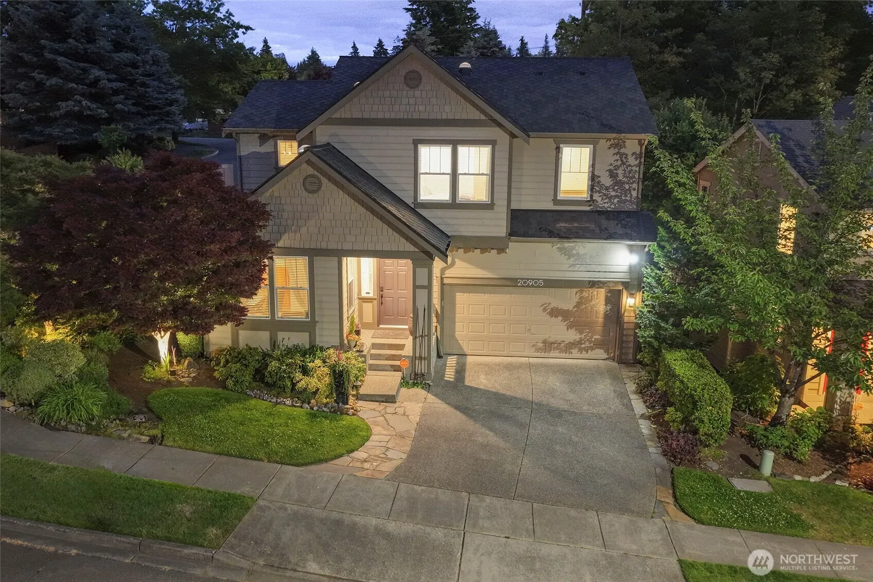 Property photo for 20905 12th Avenue W, Lynnwood