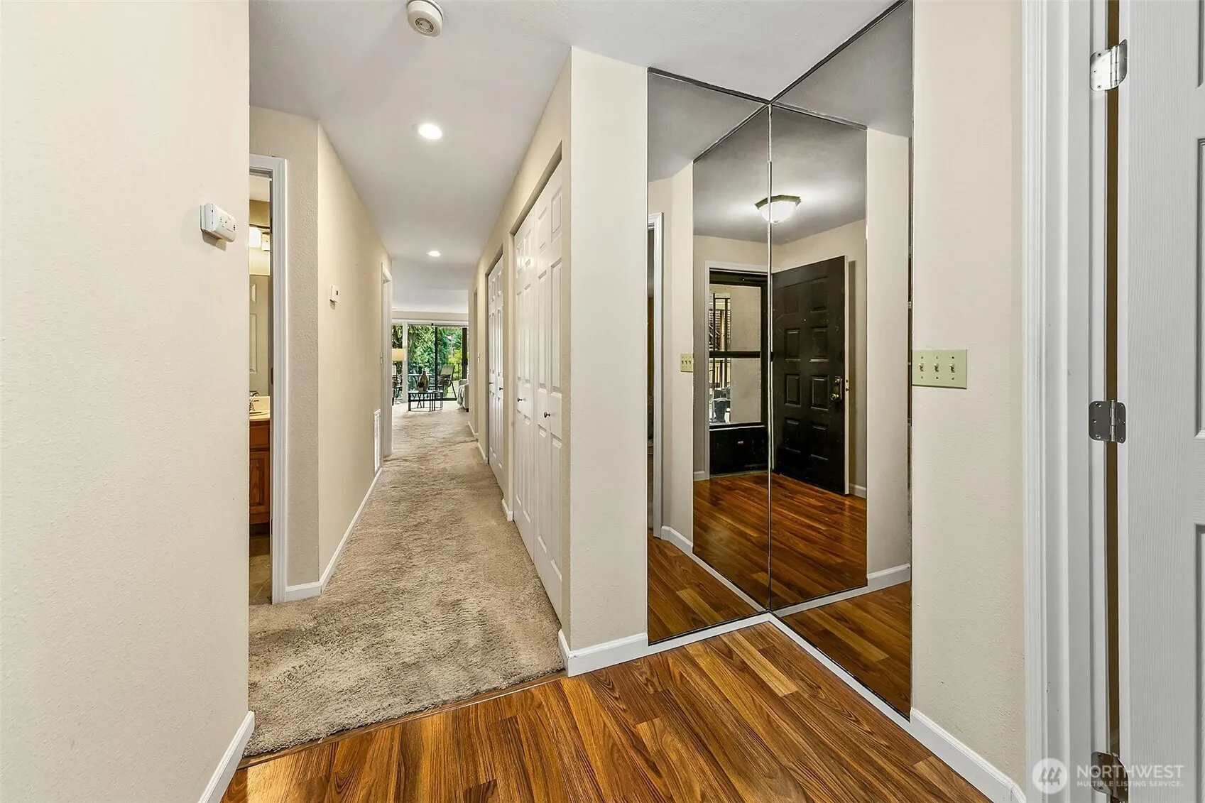Property photo for 16929 Inglewood Road Ne #c302, Kenmore photo 5