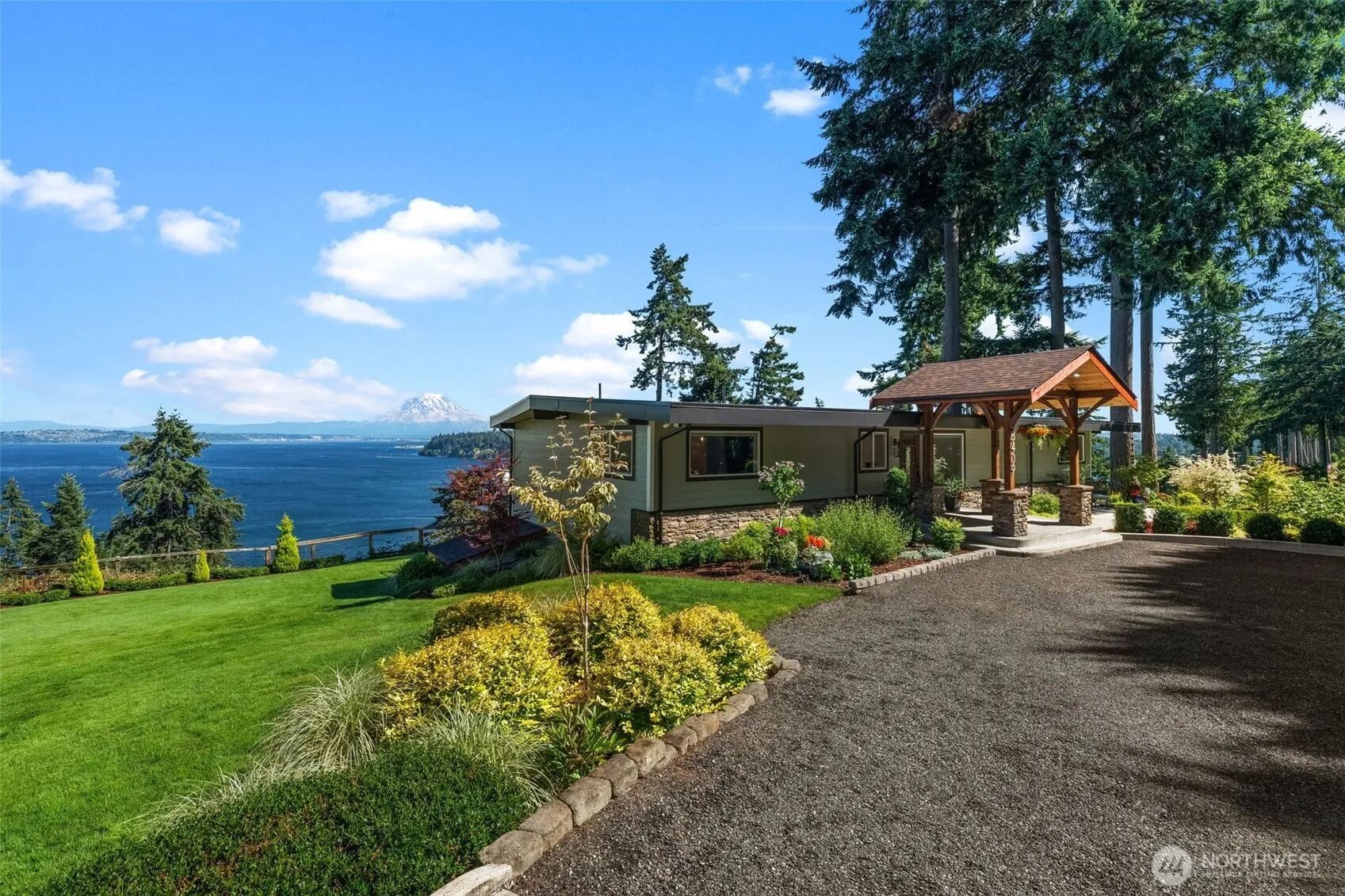 Property photo for 8409 24th Avenue Nw, Gig Harbor photo 5