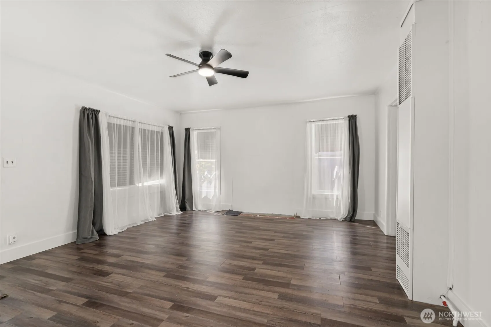 Property photo for 1131 J Street, Centralia photo 5