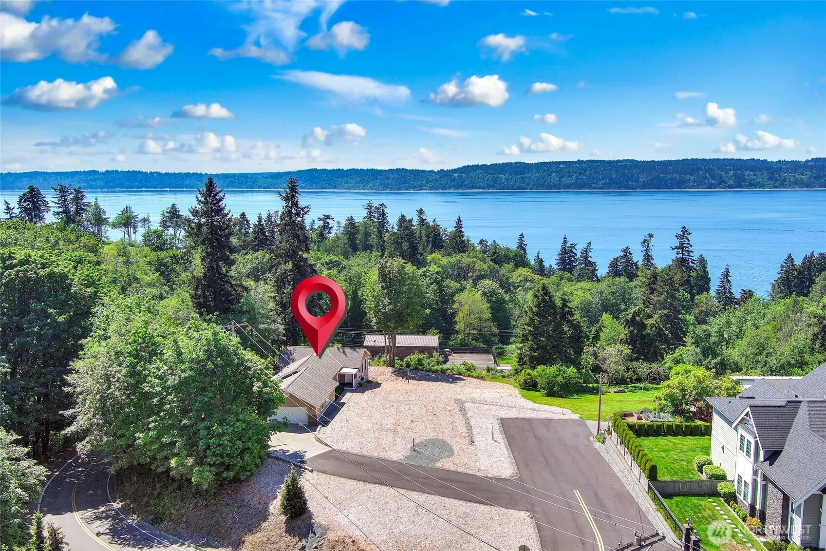 Property photo for 501 11 Street, Mukilteo photo 2
