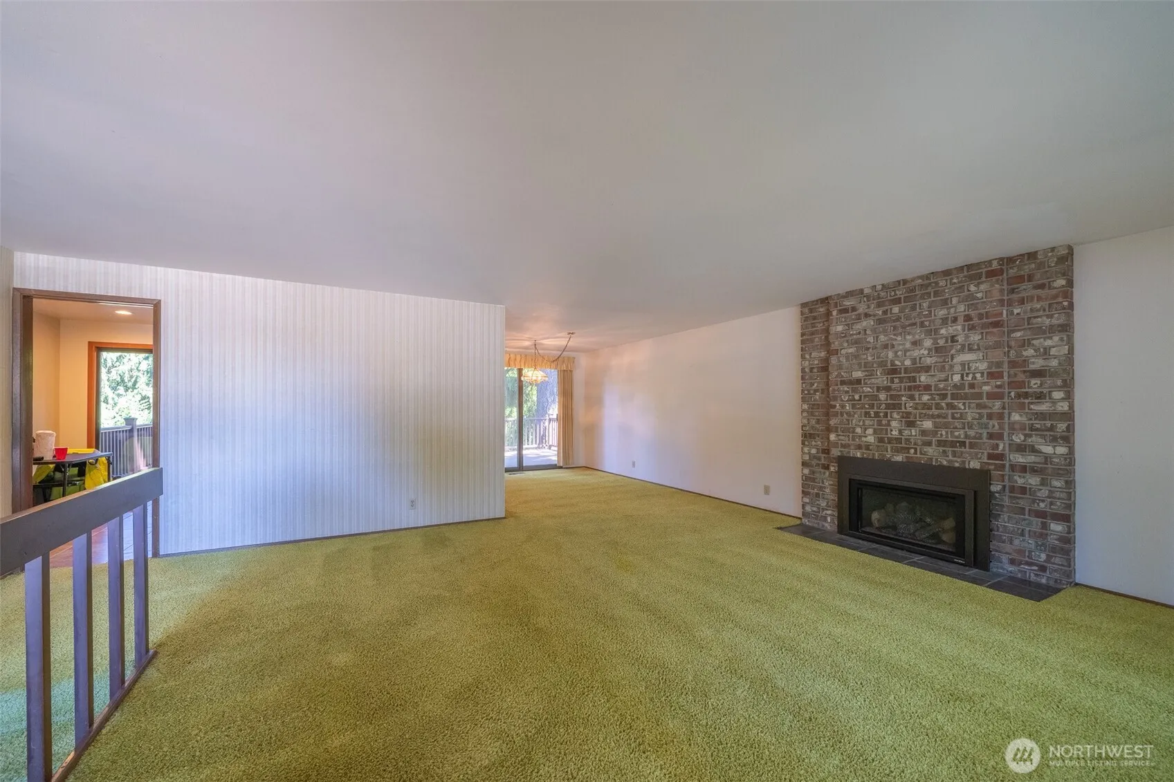 Property photo for 6054 123rd Avenue Se, Bellevue photo 4