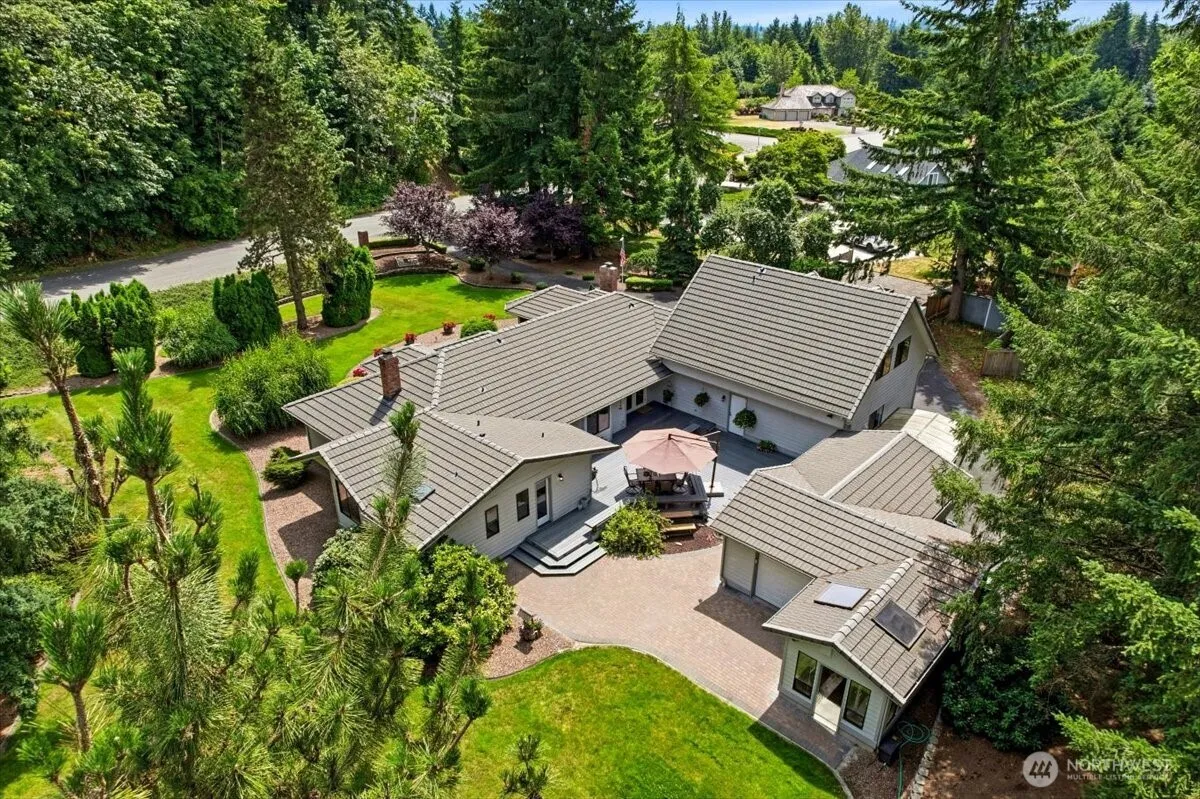 Property photo for 23826 Se 225th Street, Maple Valley photo 3