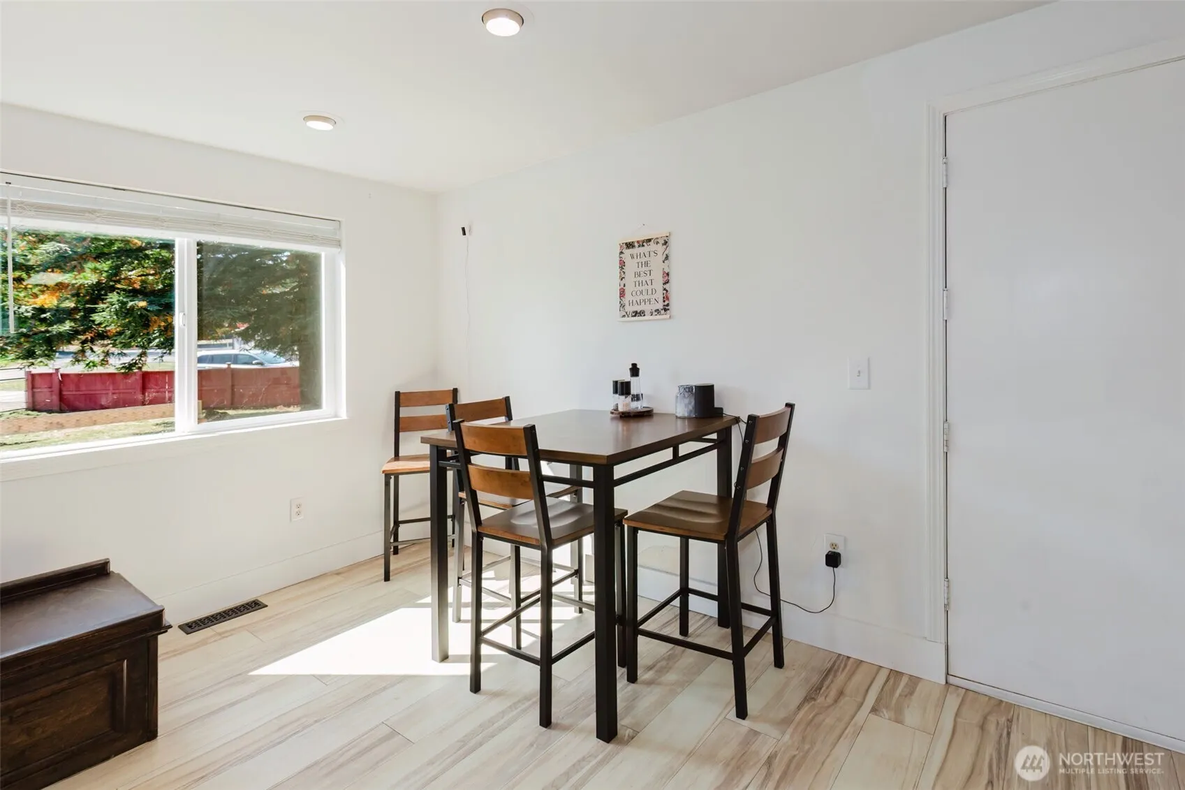 Property photo for 70 Tahuyeh Drive W, Bremerton photo 5