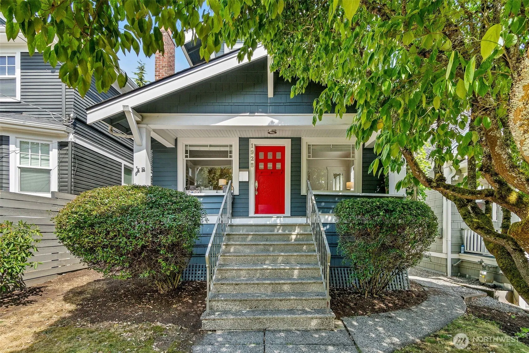 Property photo for 1928 9th Avenue W, Seattle