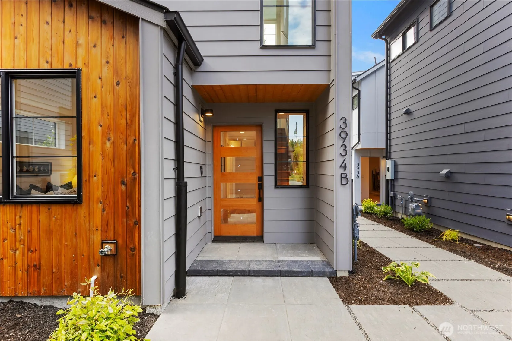 Property photo for 3934 B S Angeline Street, Seattle