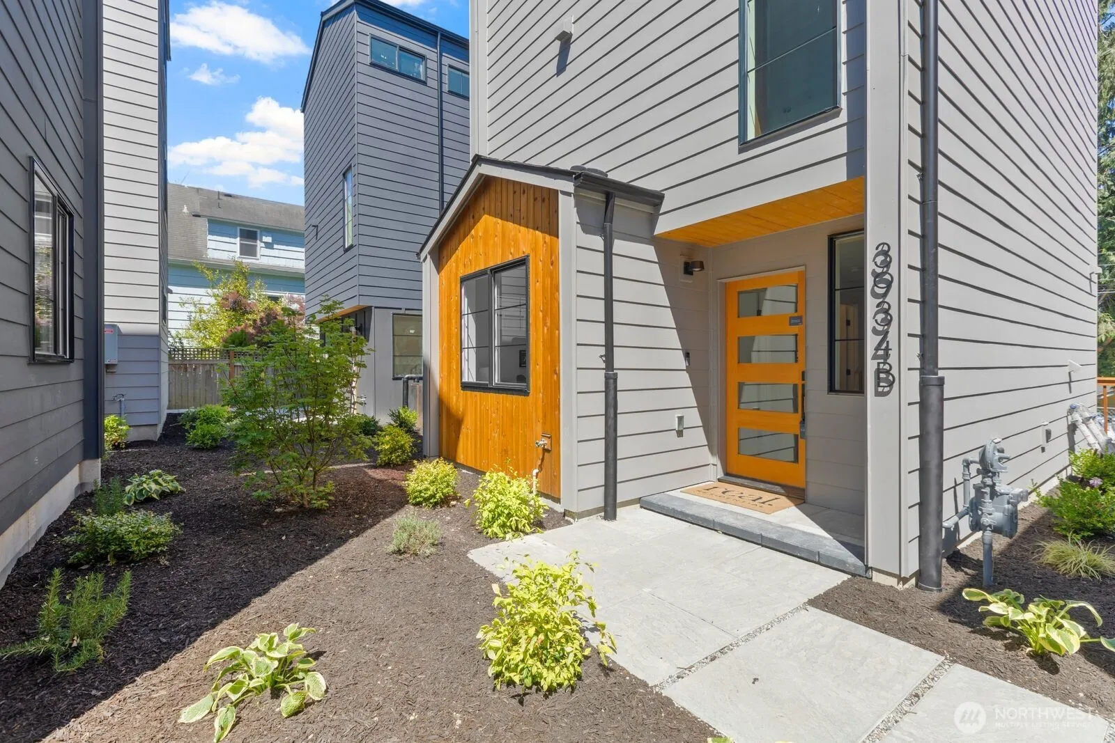 Property photo for 3934 B S Angeline Street, Seattle