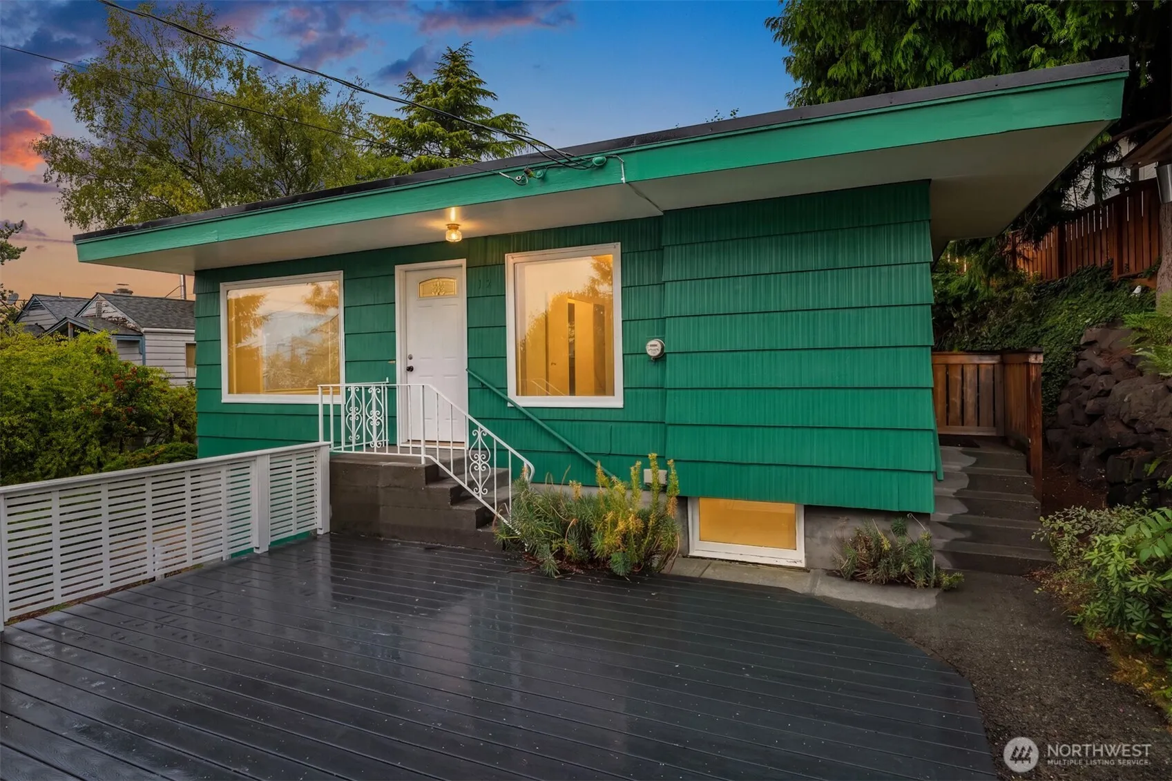 Property photo for 112 Nw 44th Street, Seattle photo 3