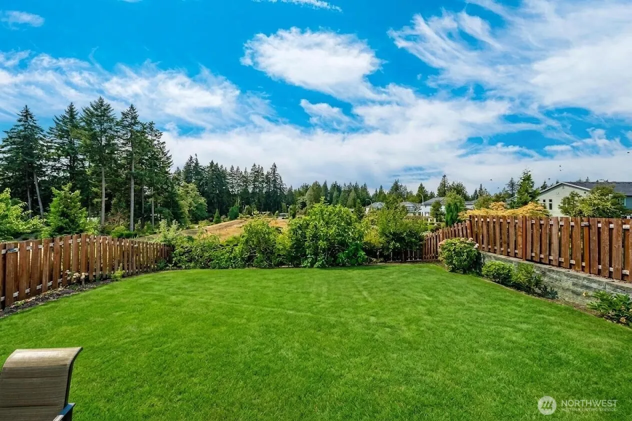 Property photo for 32413 49th Avenue S, Auburn