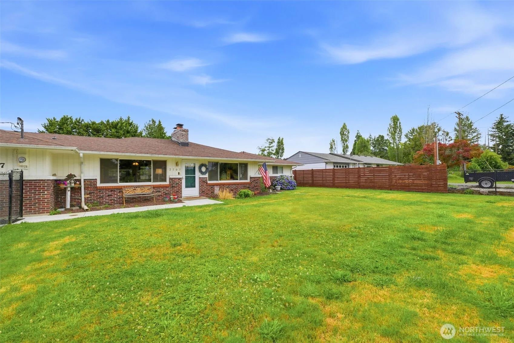 Property photo for 3707 128th Street E, Tacoma photo 2