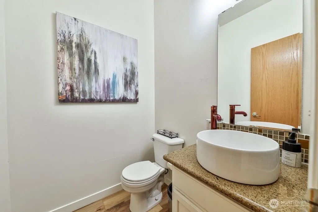 Property photo for 418 17th Street Se #1d, Auburn photo 5