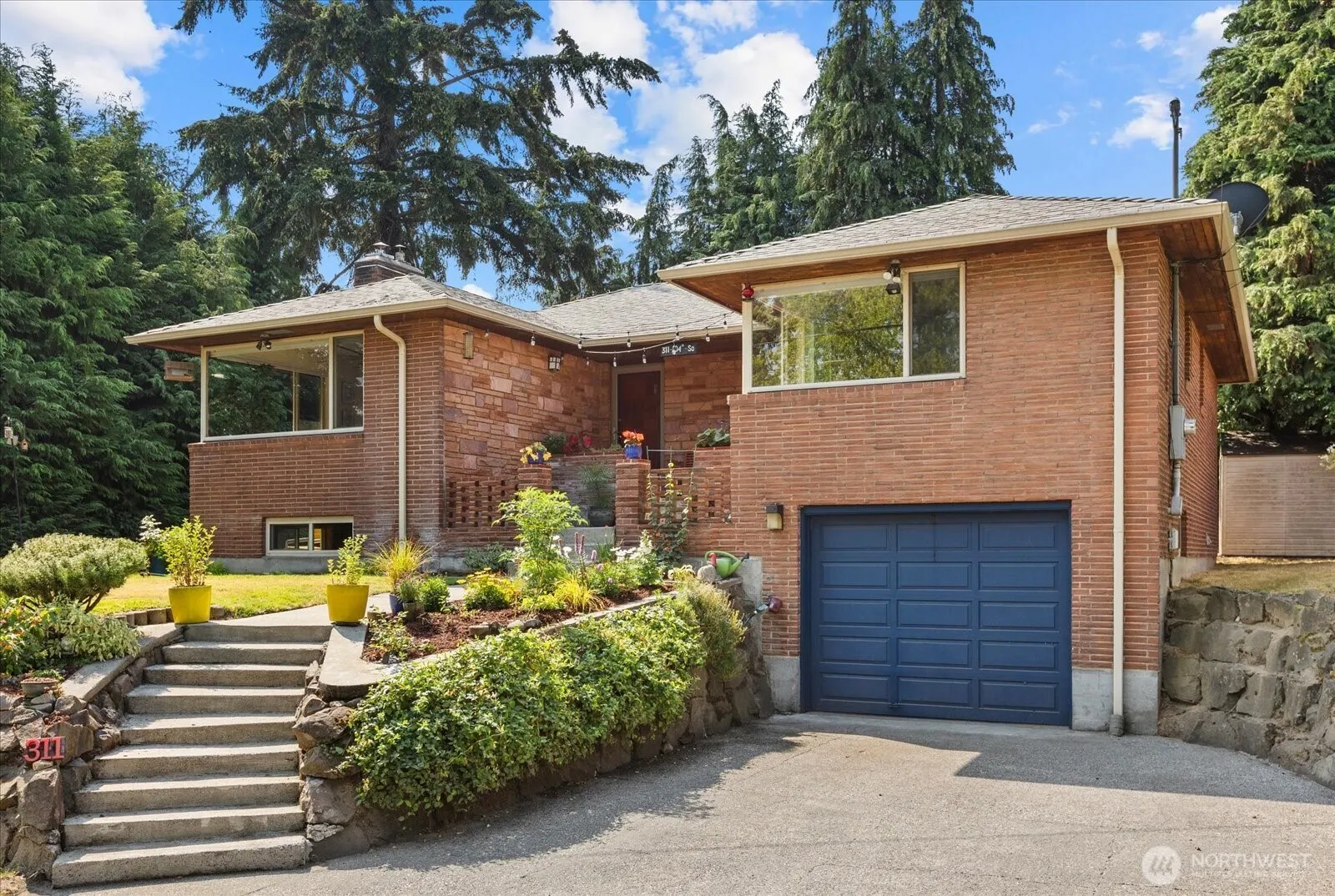 Property photo for 311 S 104th Street, Seattle