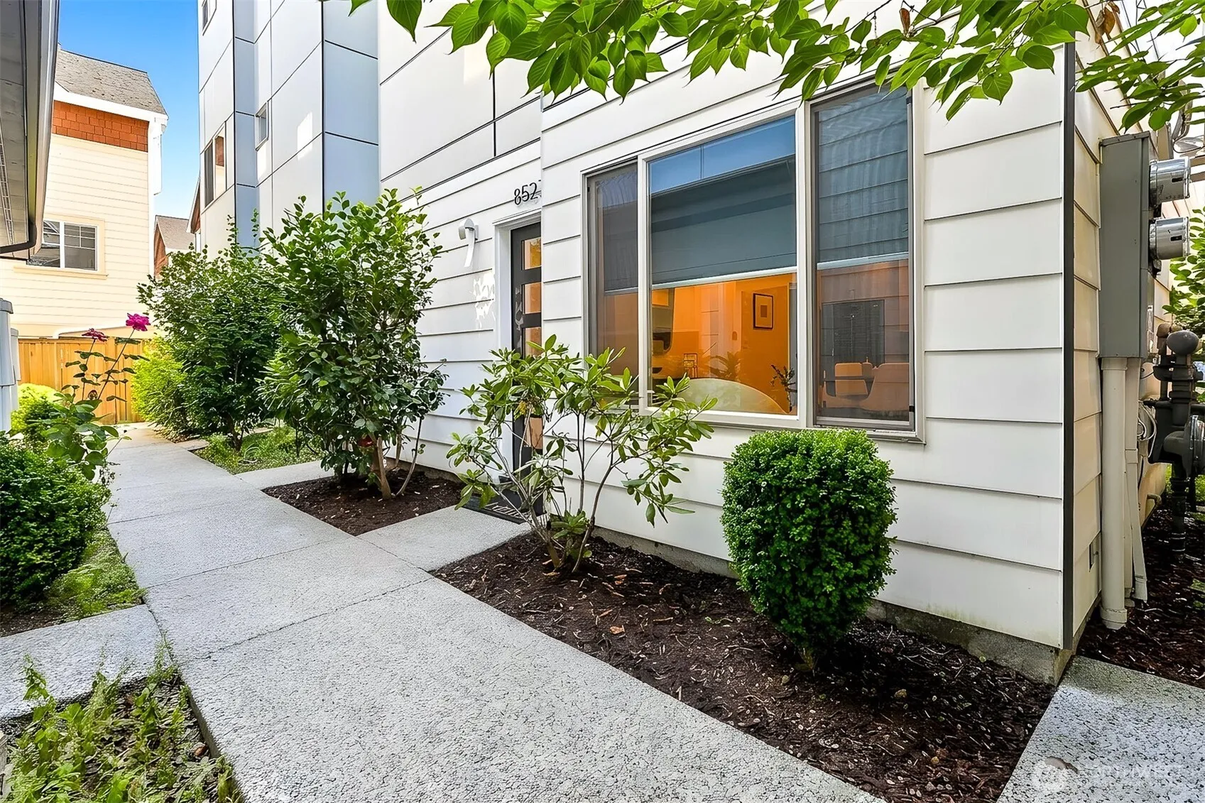 Property photo for 8527 Interlake Avenue N, Seattle