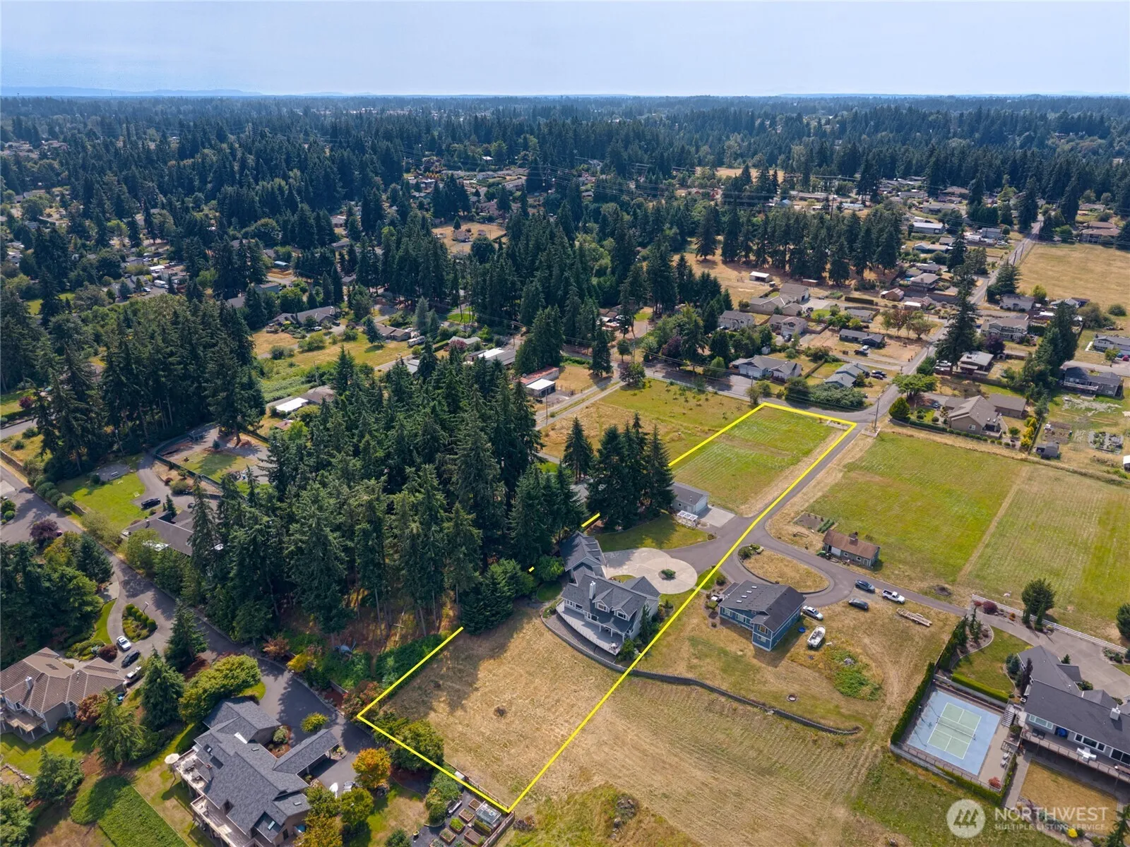 Property photo for 5601 48th Avenue E, Tacoma photo 2