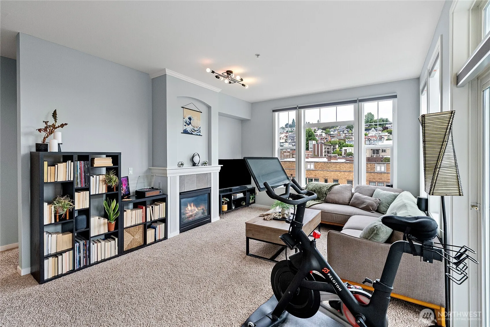 Property photo for 530 4th Avenue W #503, Seattle photo 3