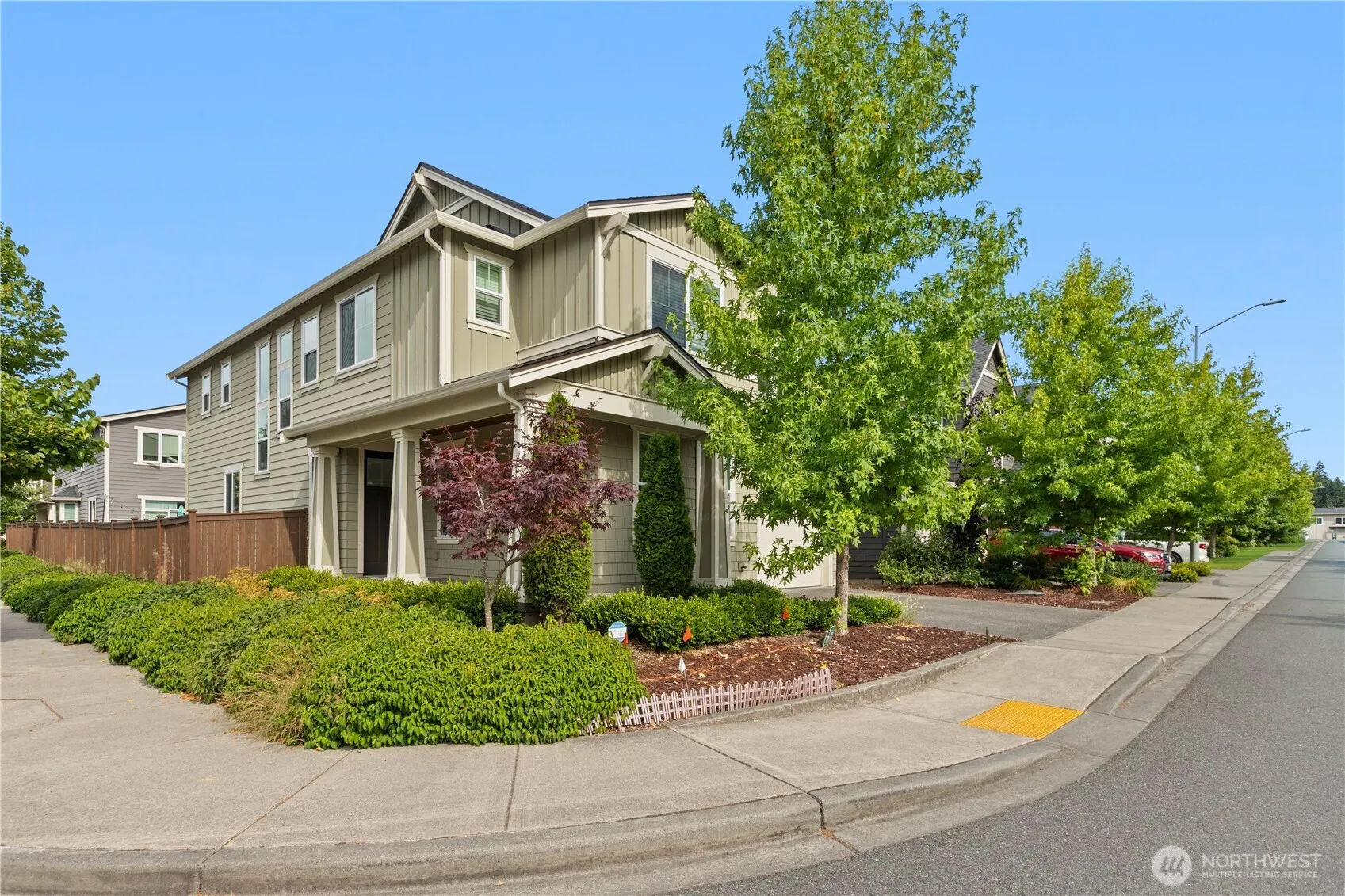 Property photo for 18704 45th Drive Se, Bothell photo 2