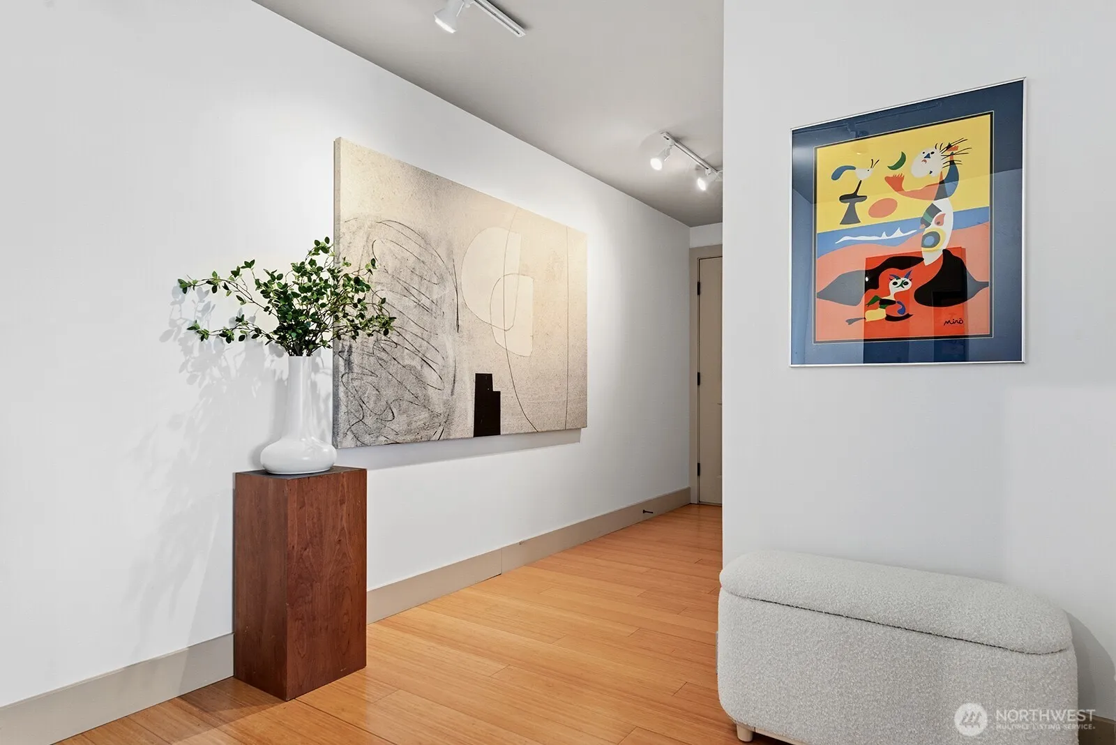 Property photo for 745 Bellevue Avenue E #109, Seattle photo 5