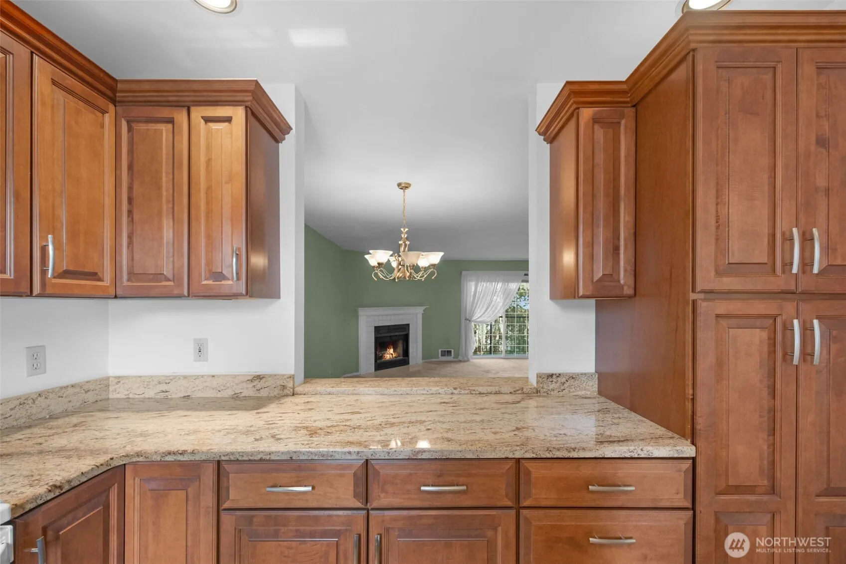 Property photo for 11708 Admiralty Way #d, Everett
