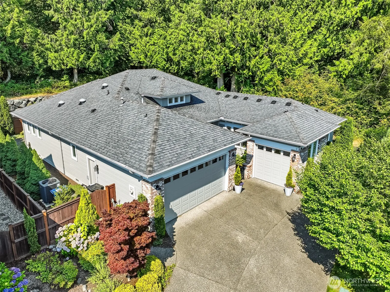 Property photo for 24270 Ne 131st Terrace, Redmond