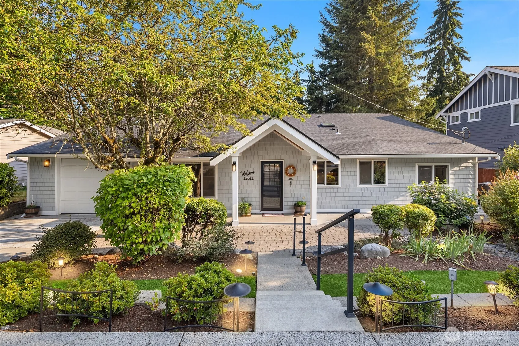 Property photo for 12641 Ne 104th Street, Kirkland