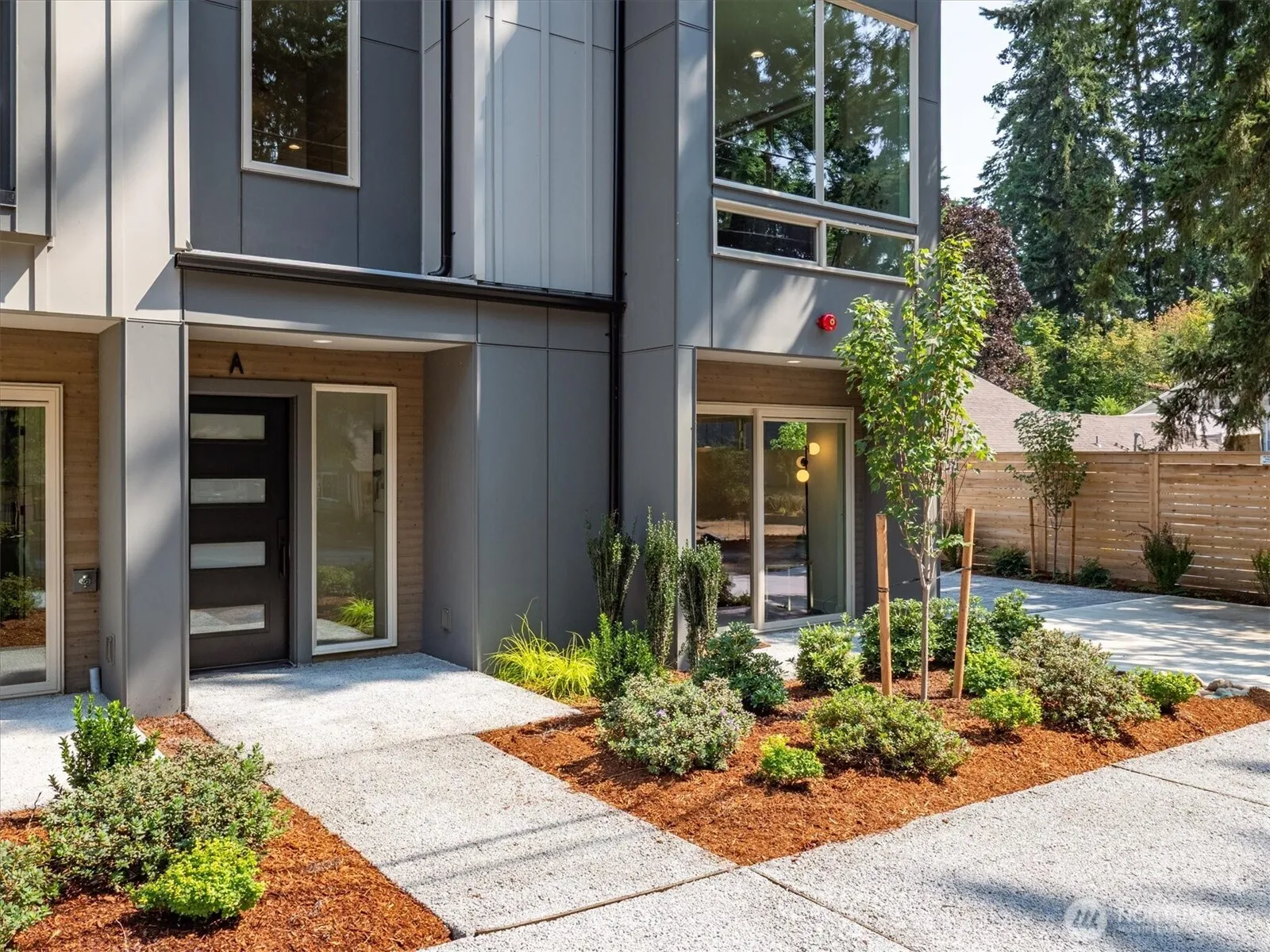 Property photo for 18032 - A Sunnyside Avenue N, Shoreline photo 2