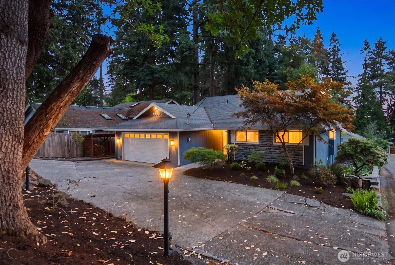 Property photo for 18224 24th Avenue Ne, Shoreline