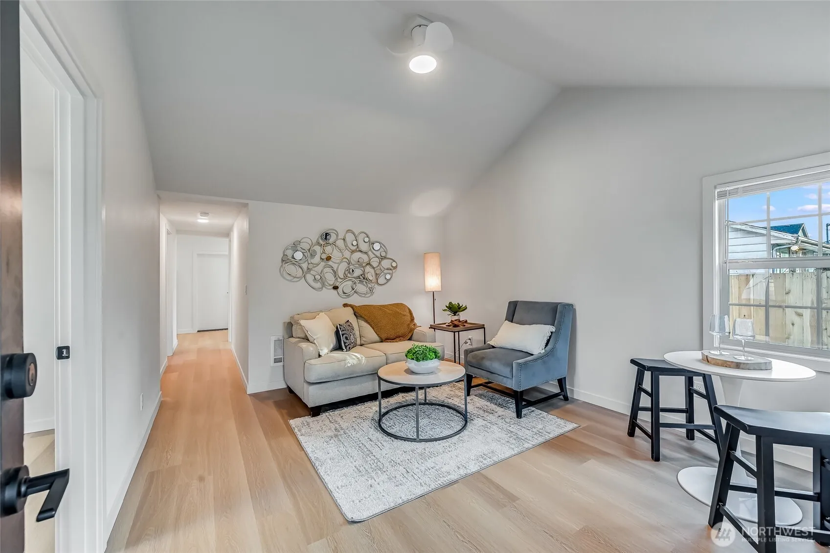 Property photo for 12542 50th Place S, Tukwila photo 4