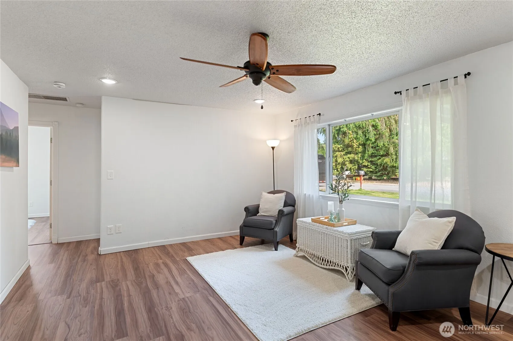 Property photo for 124 Tule Lake Road E, Tacoma photo 4