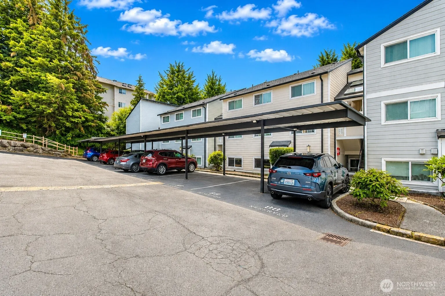 Property photo for 15280 Macadam Road S #e104, Tukwila photo 2