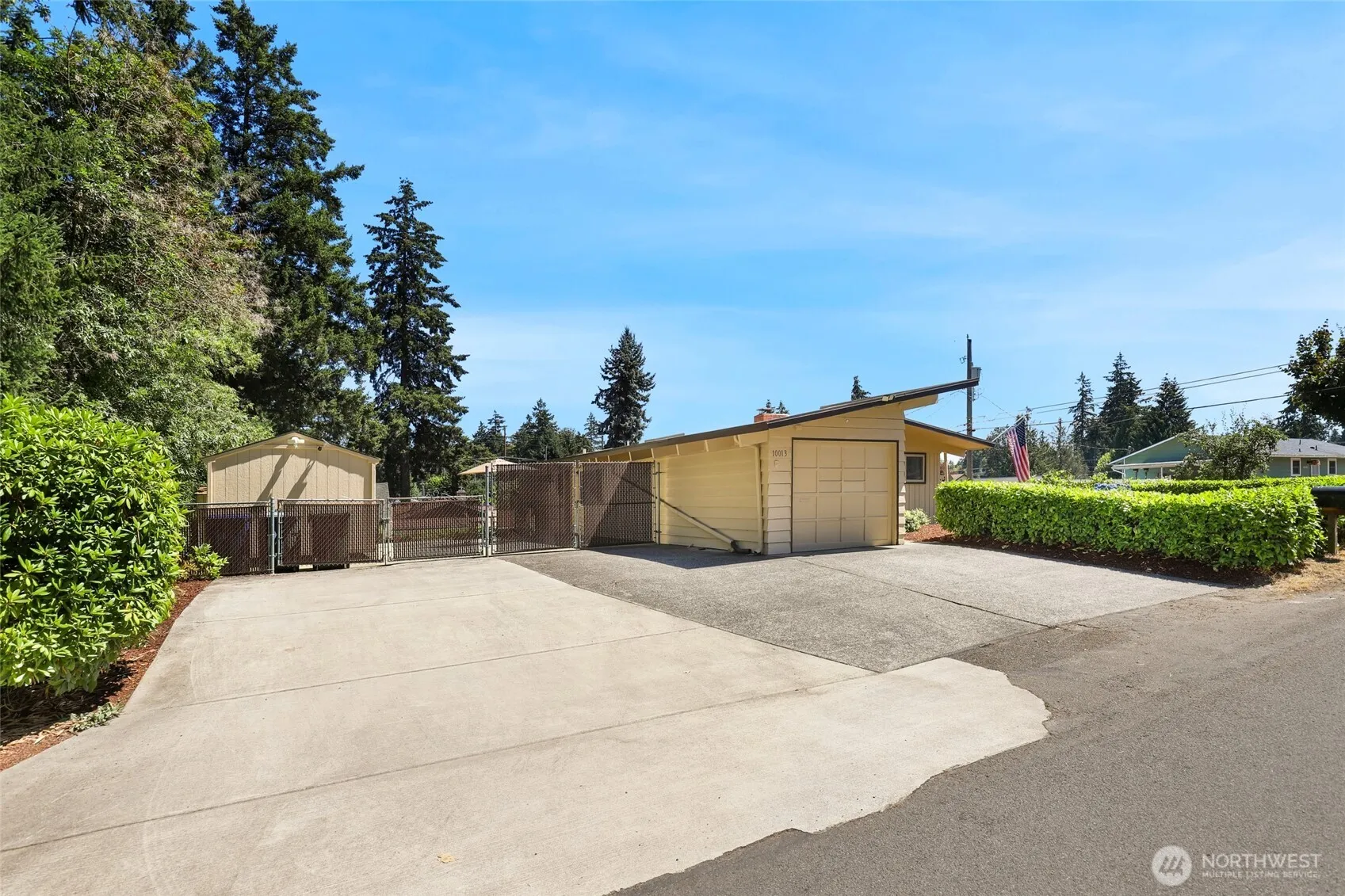 Property photo for 10013 Barnes Lane S, Tacoma photo 3