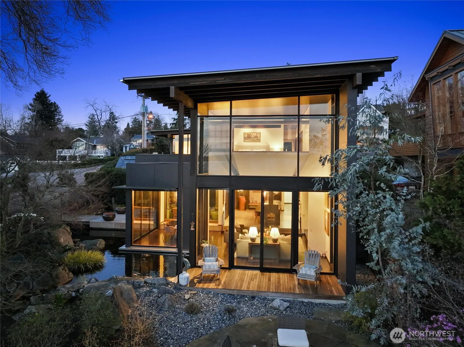 Property photo for 919 6th Street W, Kirkland