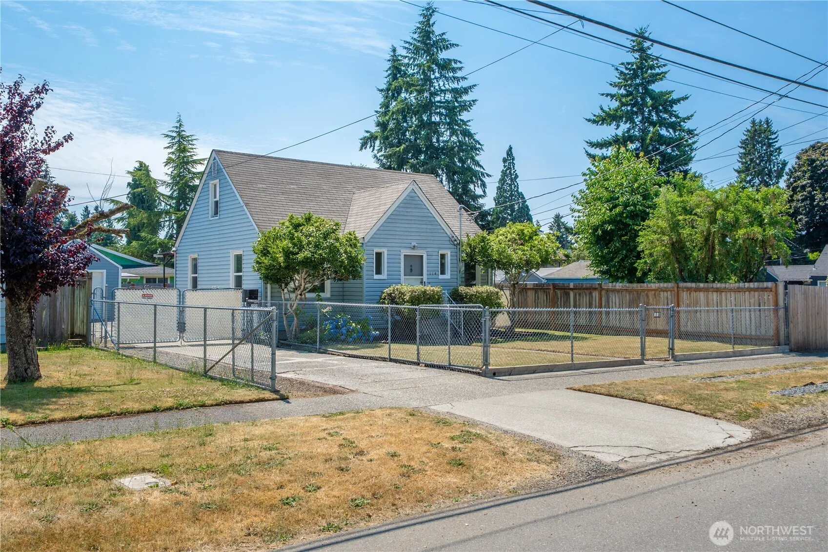Property photo for 118 E 65th Street, Tacoma photo 2