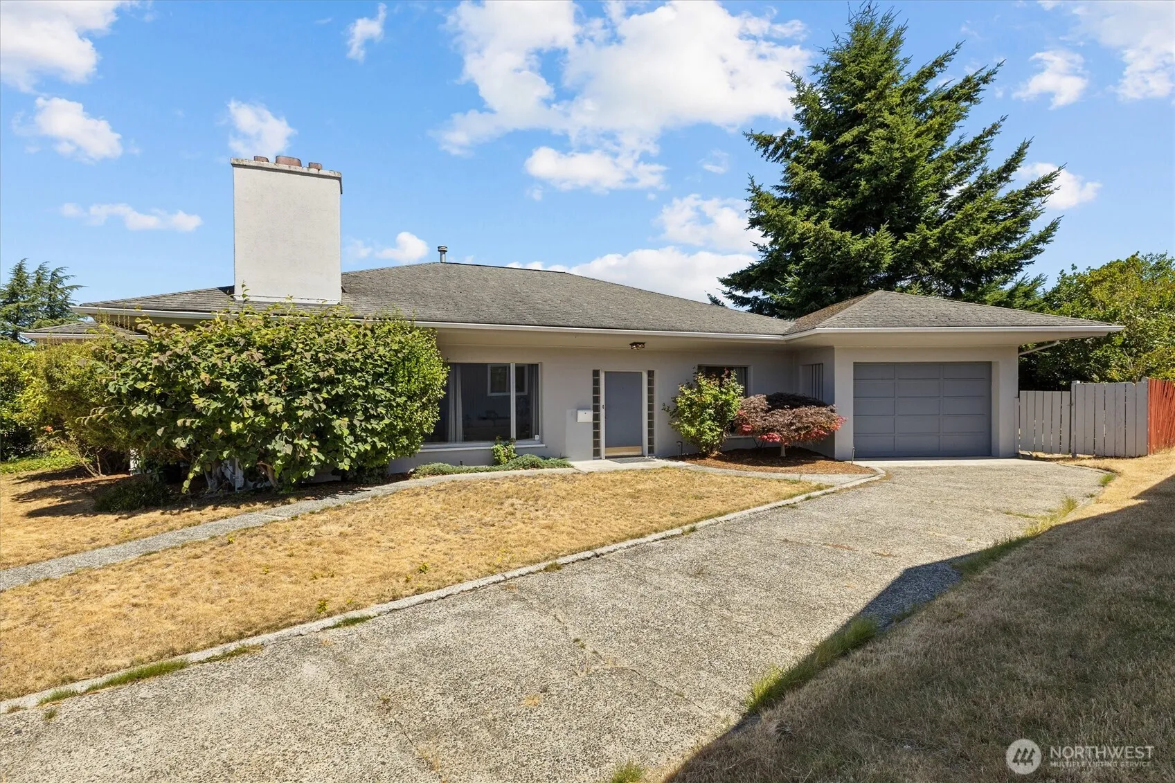 Property photo for 5025 Wilmington Avenue, Everett