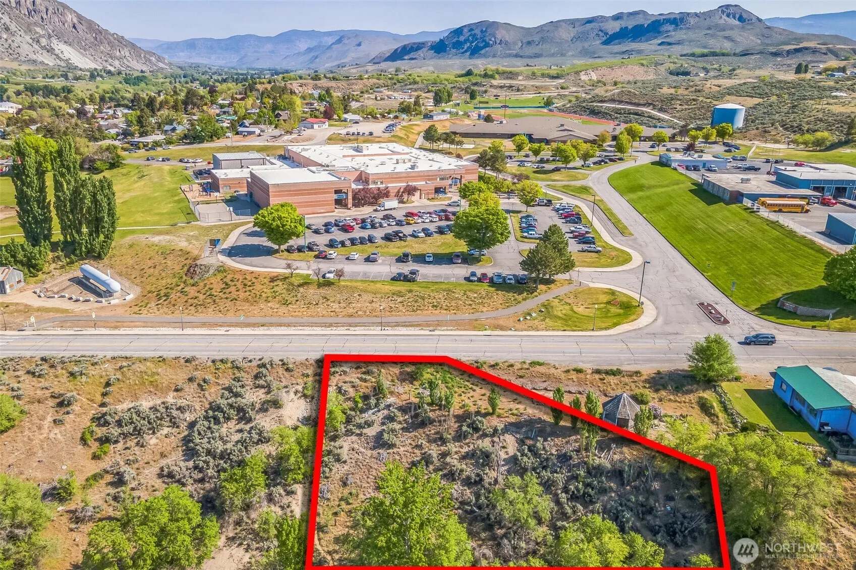 Property photo for 7 Mill Drive, Tonasket photo 2