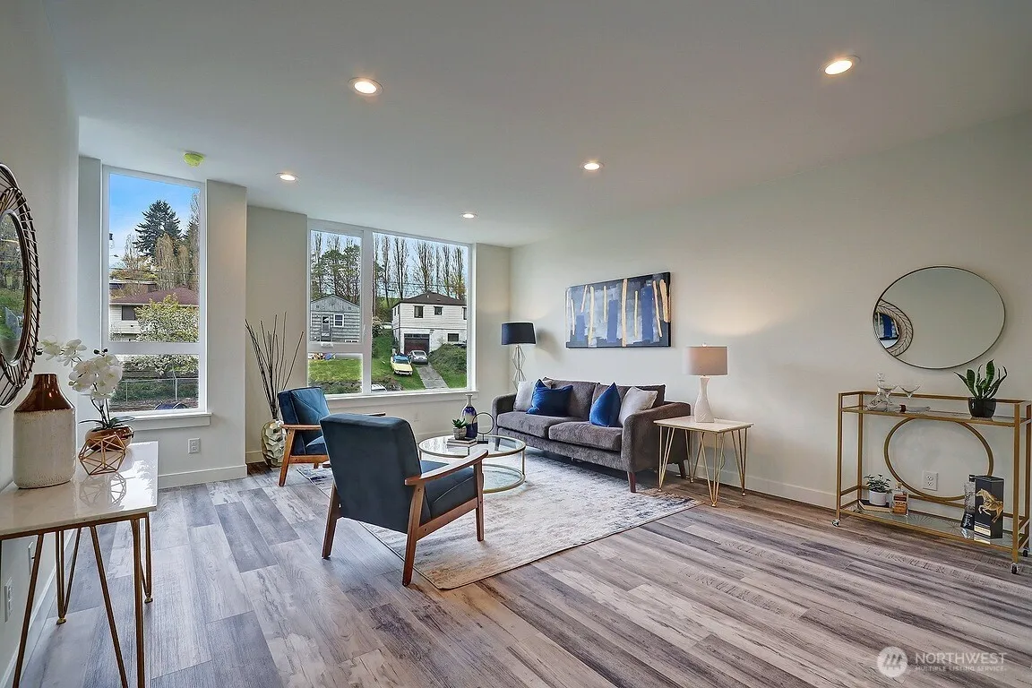 Property photo for 1467 S Columbian Way, Seattle photo 5