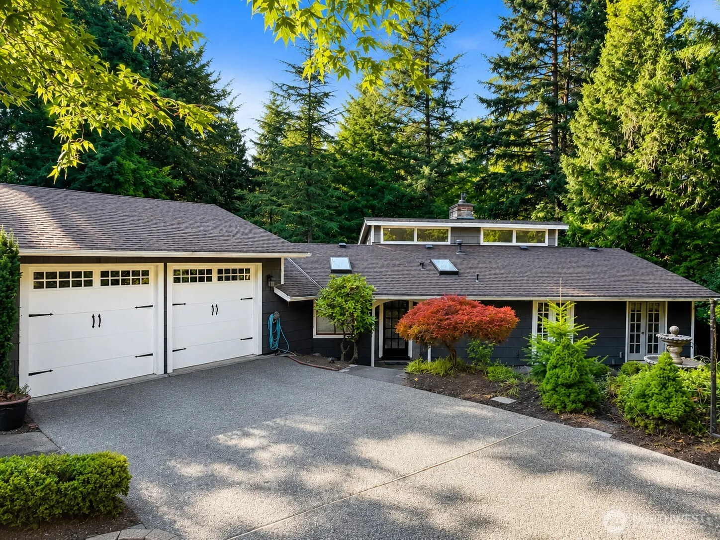 Property photo for 15222 Se 48th Drive, Bellevue