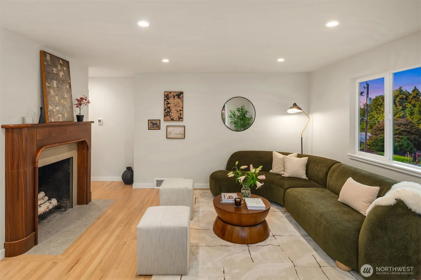Property photo for 2314 S Forest Street #1, Seattle photo 5