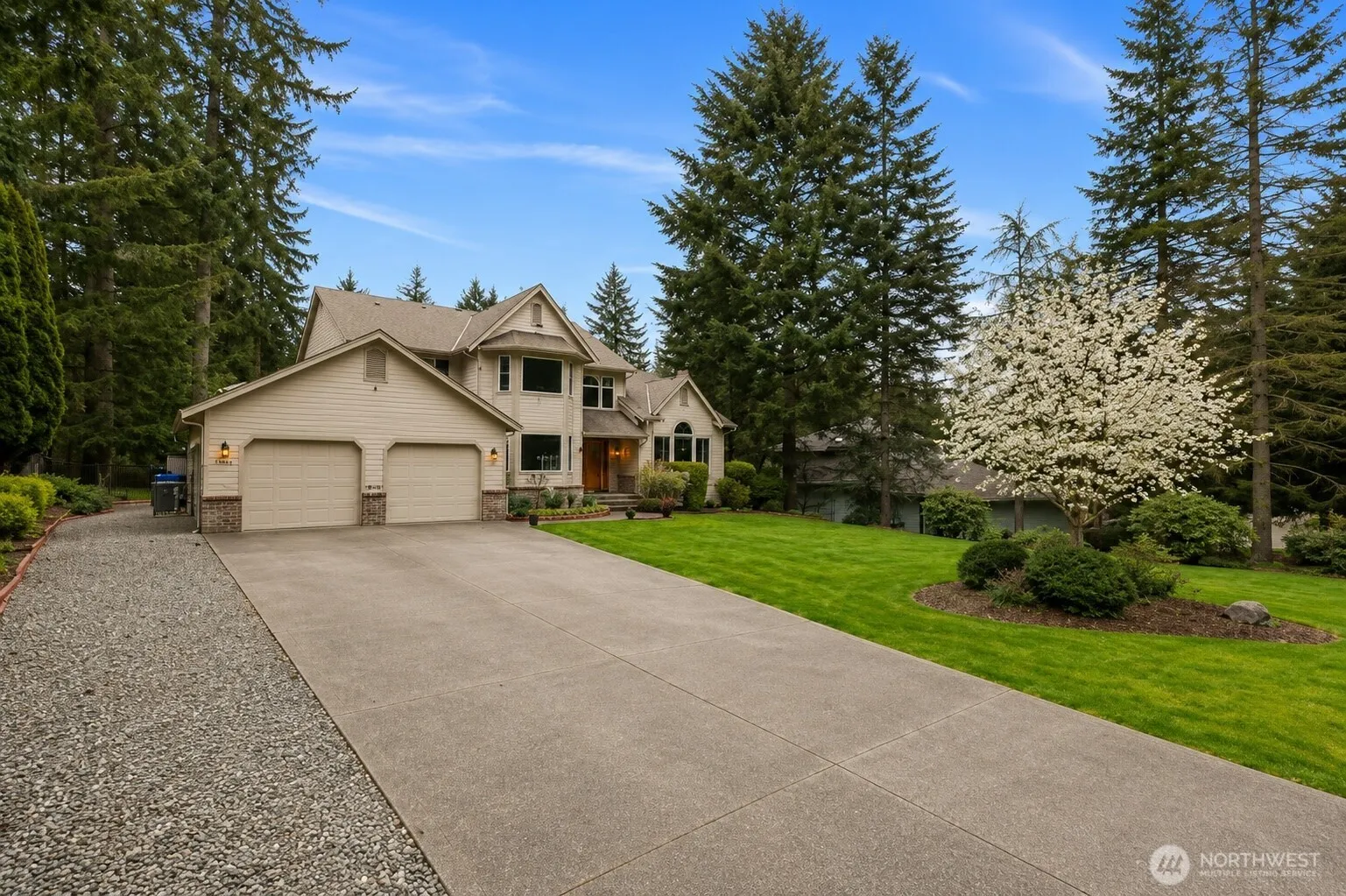 Property photo for 5802 Sw Troon Avenue, Port Orchard photo 2