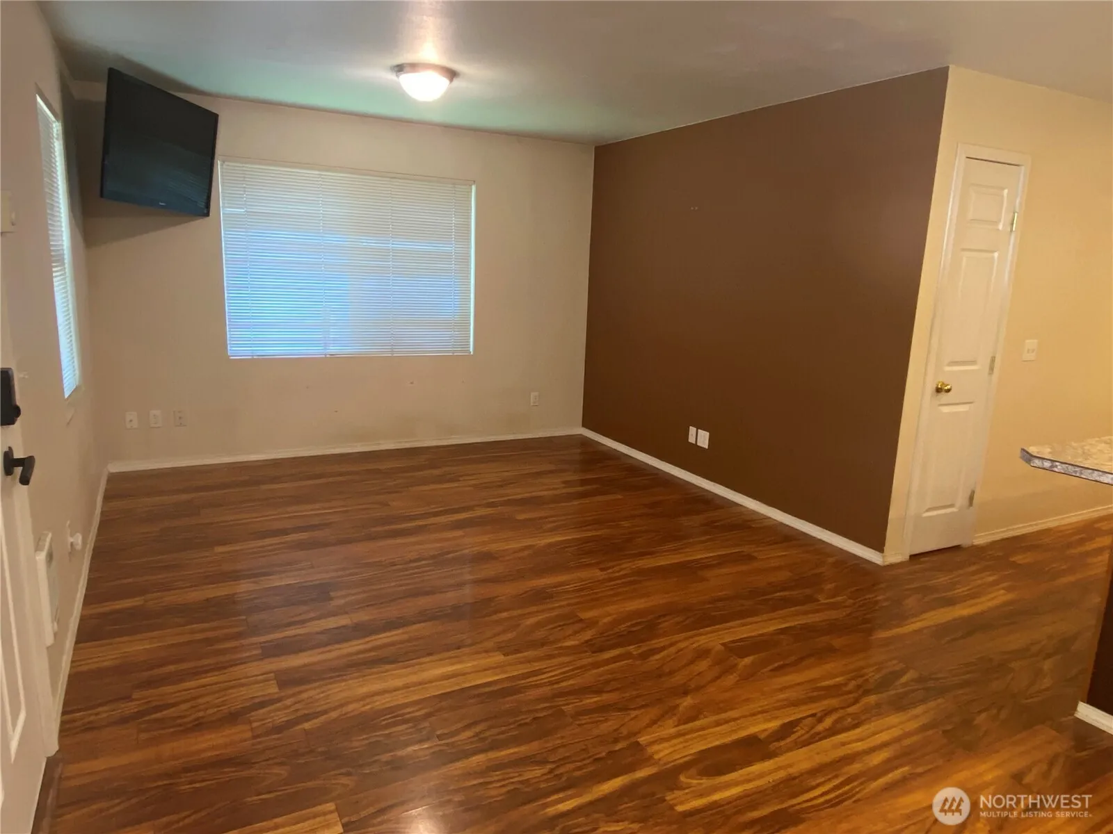 Property photo for 320 C Street, South Bend photo 4