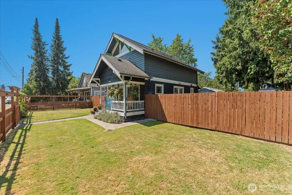 Property photo for 6408 S Alder Street, Tacoma photo 3