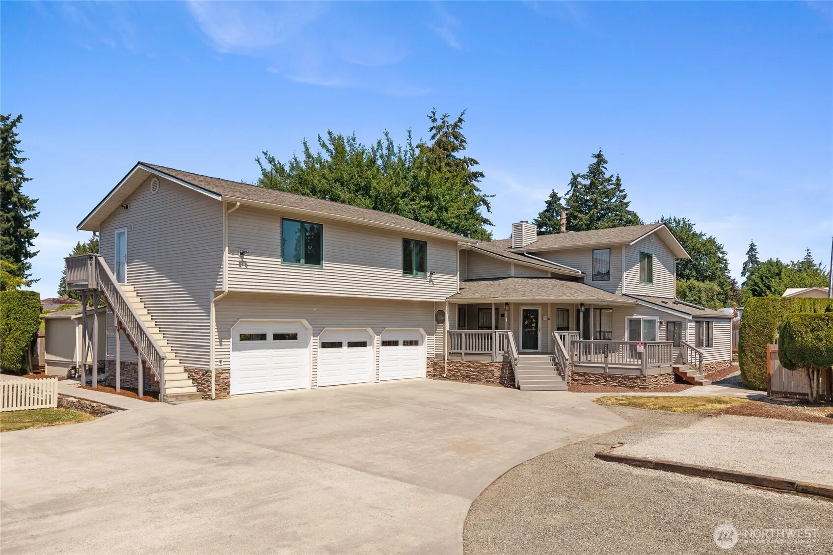 Property photo for 4505 4507 72nd Street E, Tacoma photo 2