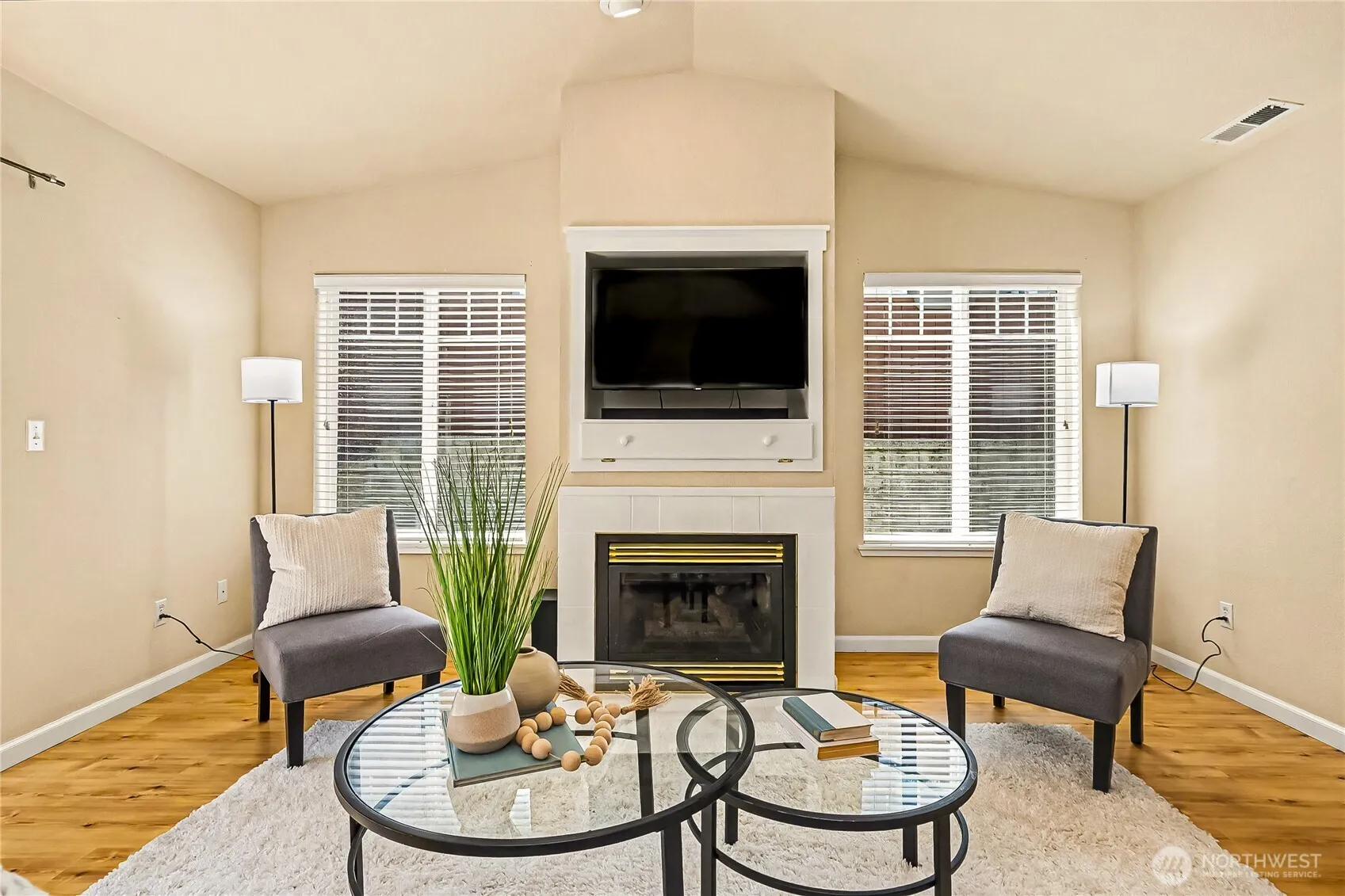 Property photo for 3614 Simmons Mill Court Sw #b, Tumwater photo 5