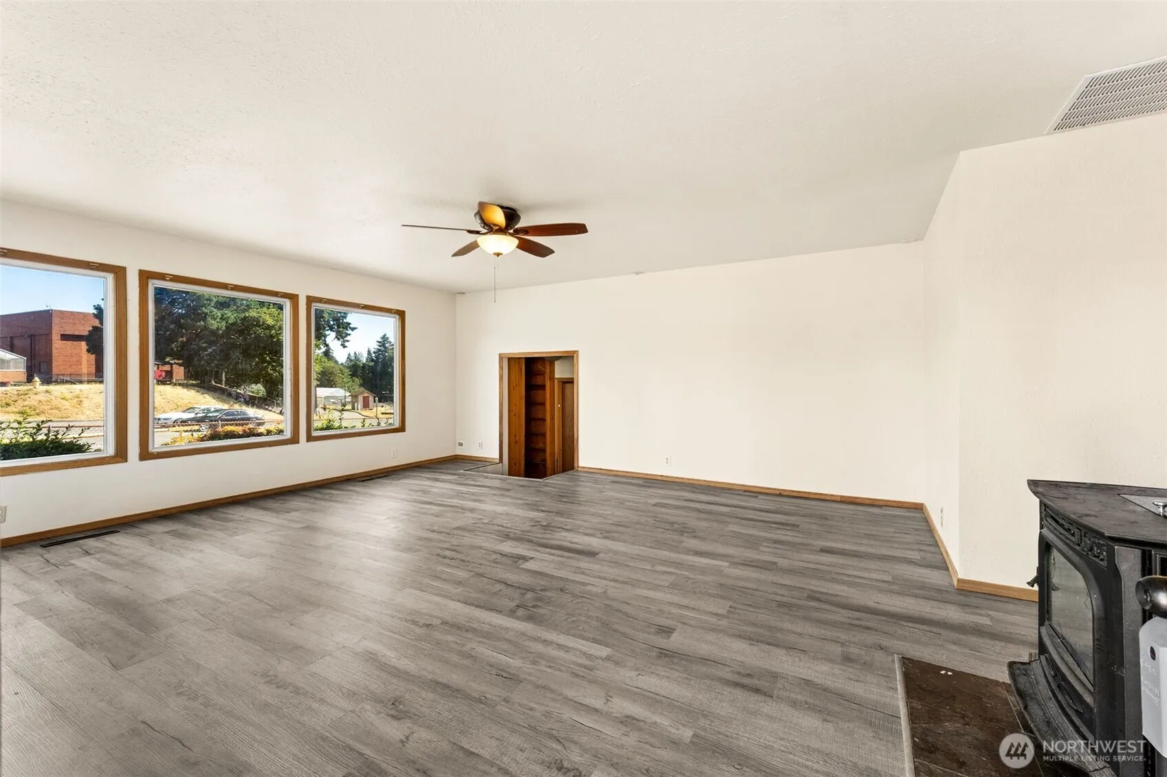 Property photo for 1648 Wolves Road, Port Orchard photo 4