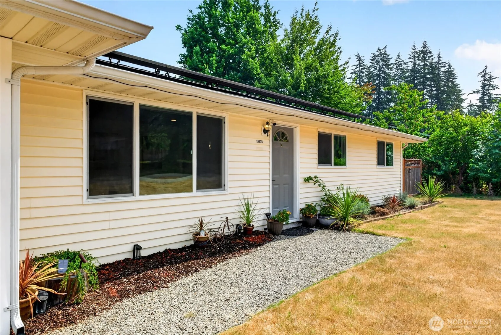 Property photo for 24930 237th Avenue Se, Maple Valley photo 3