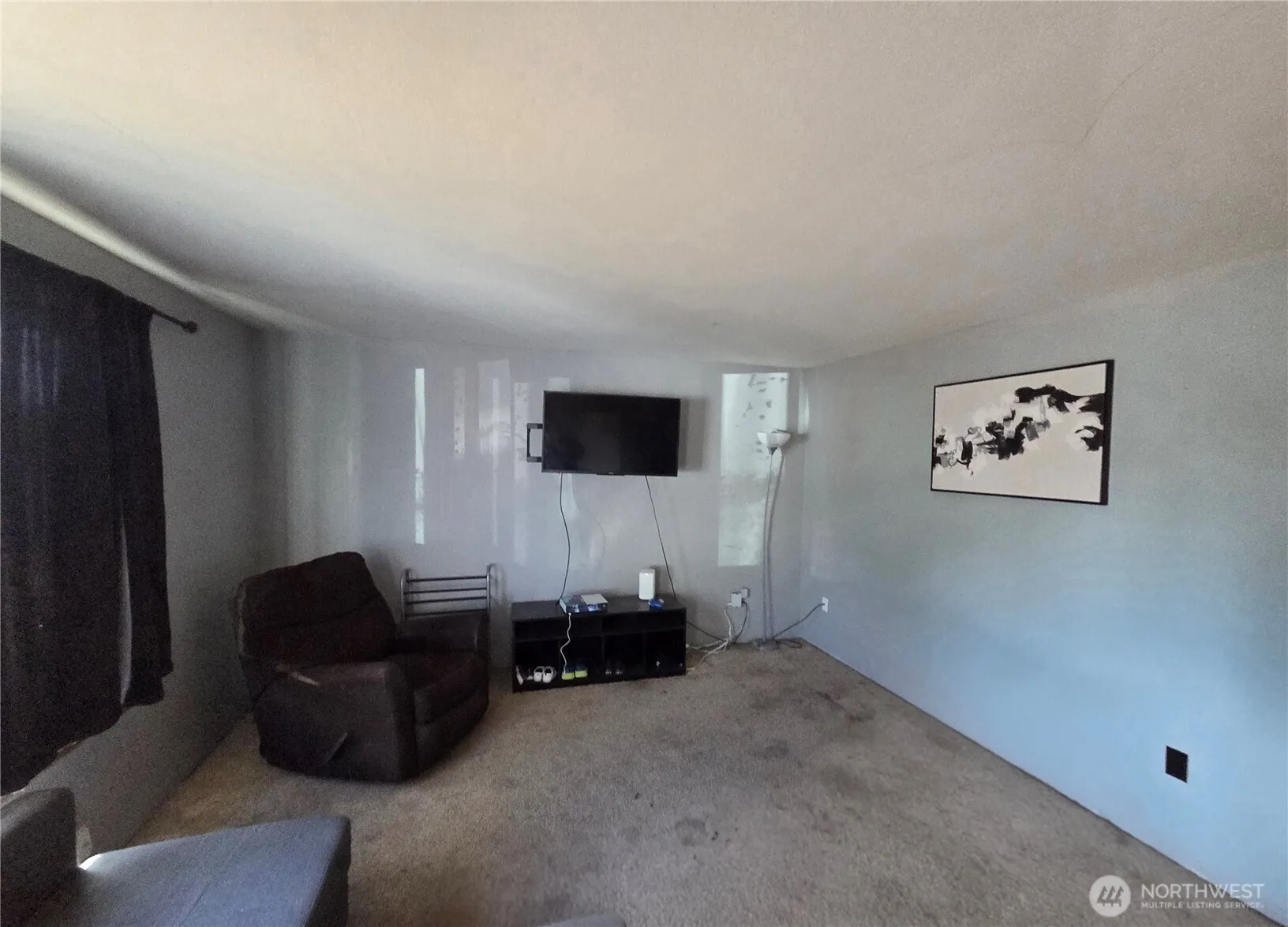Property photo for 412 Mckenzie Avenue Sw, Yelm photo 3