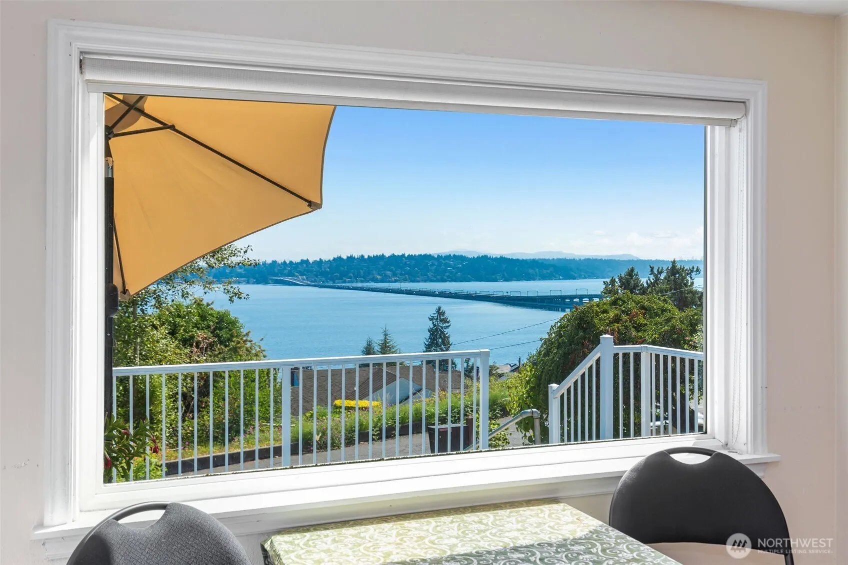 Property photo for 927 Lake Washington Blvd S, Seattle photo 4