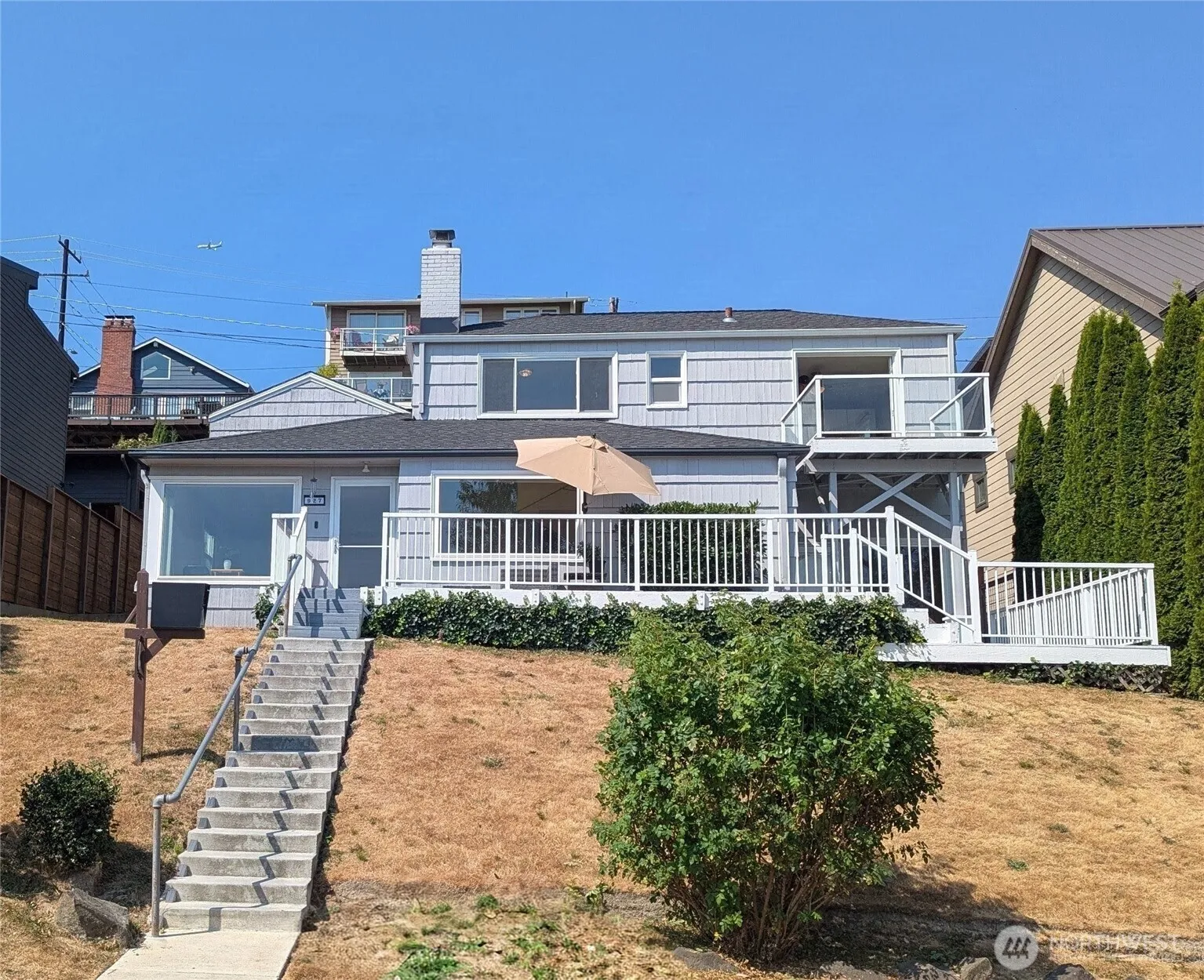 Property photo for 927 Lake Washington Blvd S, Seattle photo 2