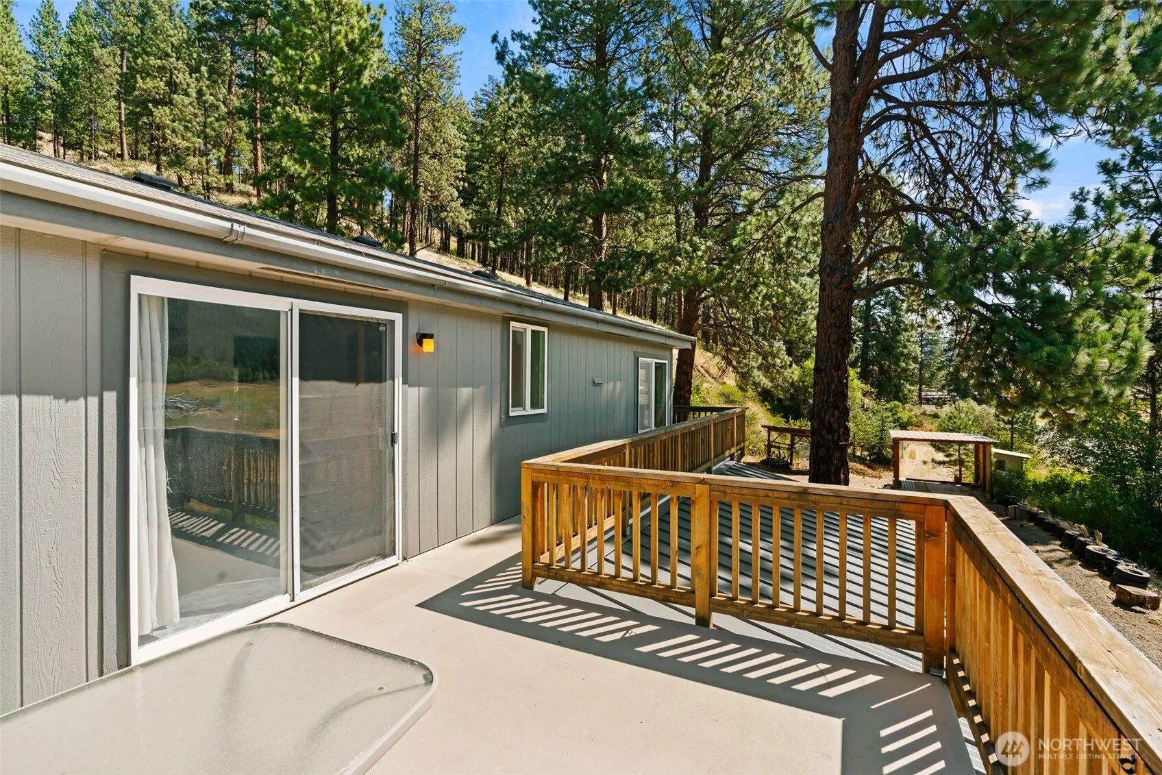 Property photo for 5501 Red Bridge Road, Cle Elum photo 3